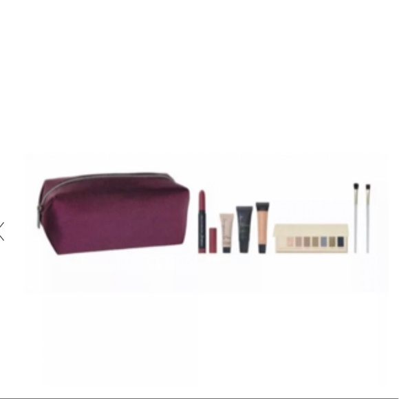Ulta Beauty 8 piece Set with Makeup Bag - Picture 2 of 7